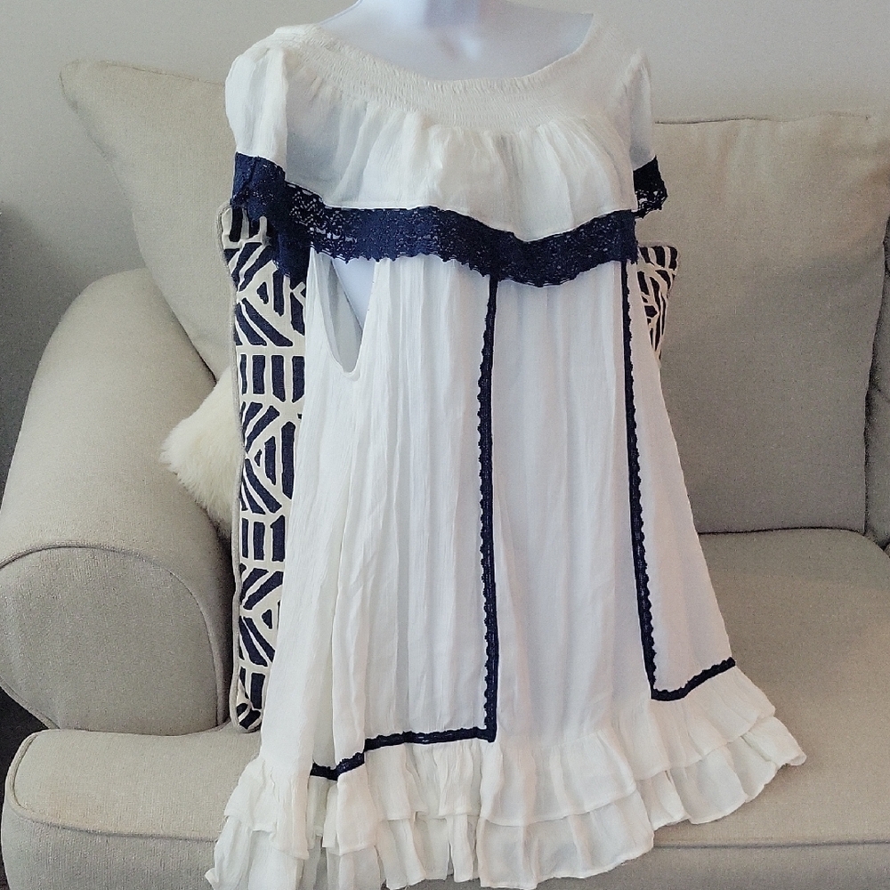 Elegant White and Blue Strapless Dress 100% Rayon
